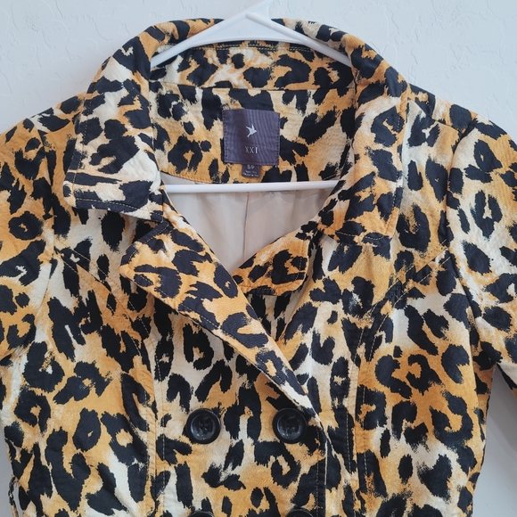 💕 Forever 21 Animal Print Blazer Jacket Women's Size XS - Picture 7 of 15
